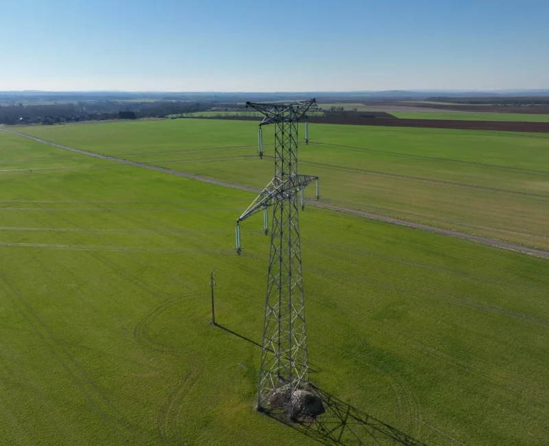 General view of an electric pylon Tag : Drohneninspektion frankfurt drone inspection frankfurt drone francfort